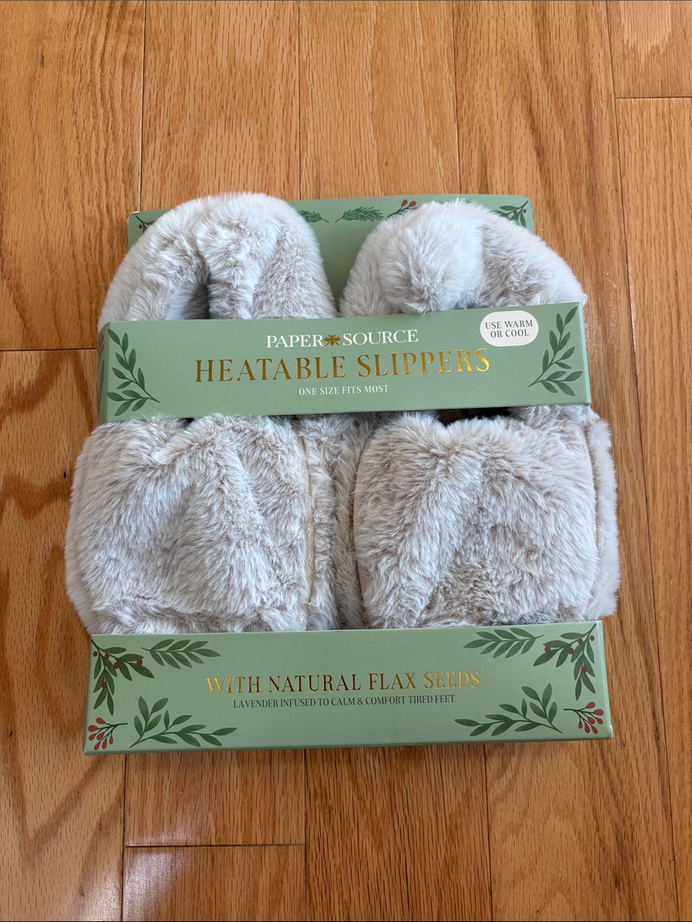 Paper Source Heatable Slippers Use Warm or Cool One Size - Lavender Infused NEW!